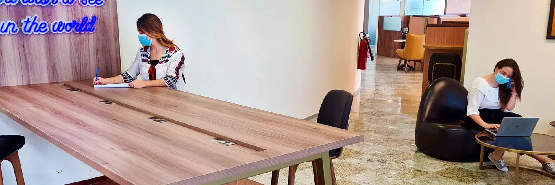 Hot desk